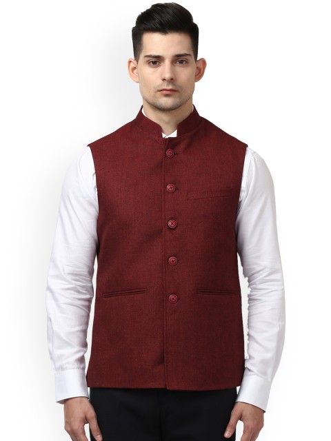 

Raymond Maroon Solid Waistcoat