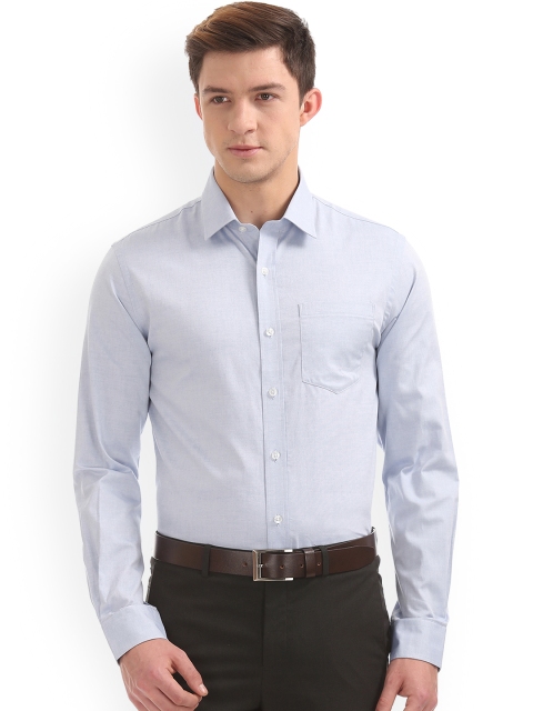 

Arrow Men Blue Slim Fit Solid Formal Shirt