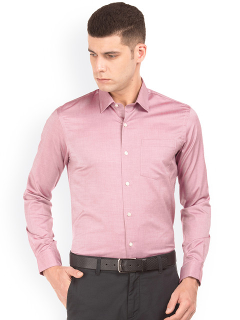 

Arrow Men Pink Slim Fit Solid Formal Shirt