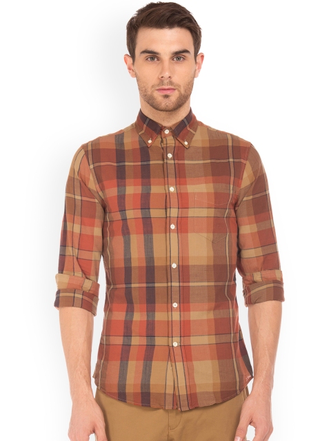 

GANT Men Brown Slim Fit Checked Casual Shirt