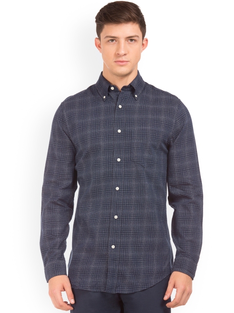 

GANT Men Navy Blue Regular Fit Checked Casual Shirt