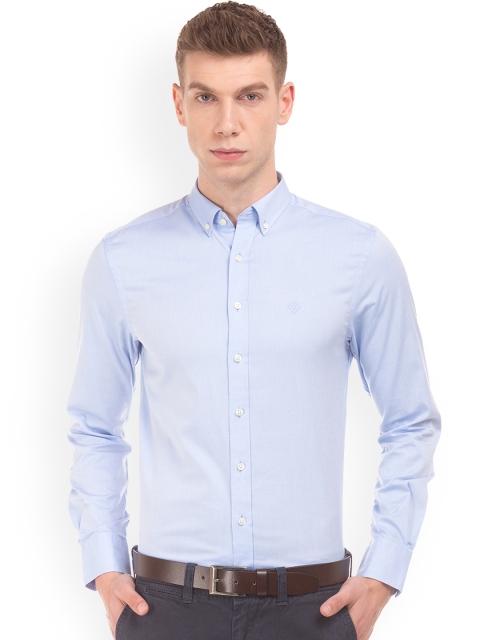 

GANT Men Blue Regular Fit Solid Casual Shirt