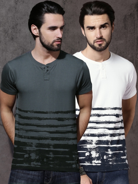 

Roadster Pack of 2 Printed T-shirts, Grey