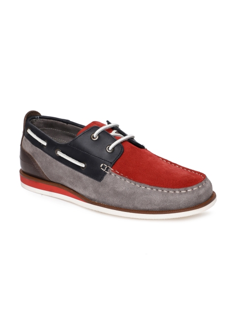 

Language Men Grey & Red Colourblocked Suede Boat Shoes