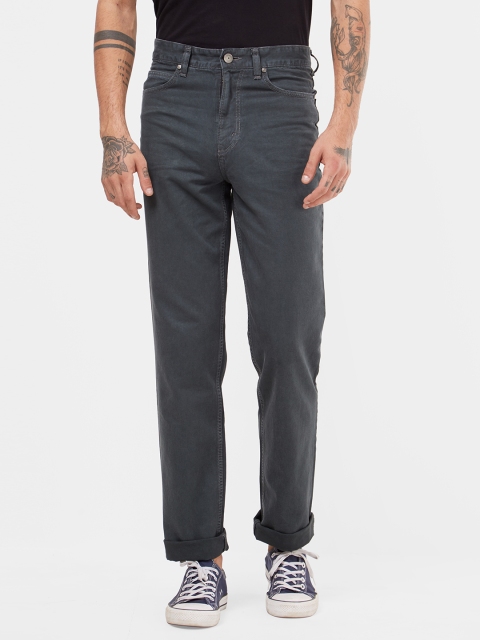 

Killer Men Grey Regular Fit Mid-Rise Clean Look Jeans