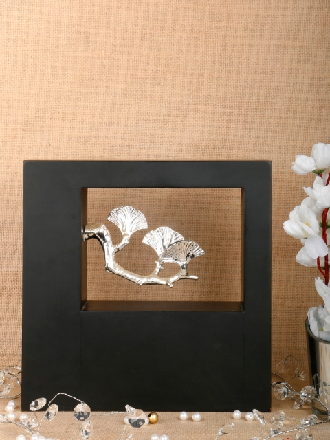

Importwala Black Ginkgo Table Sculpture