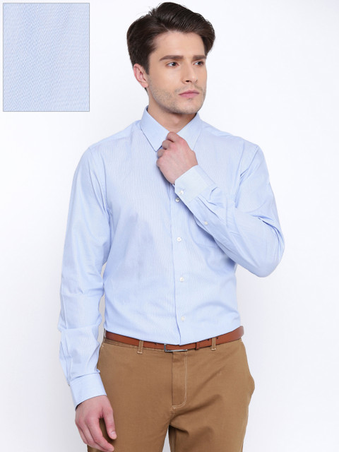 

Blackberrys Men Blue Slim Fit Solid Formal Shirt