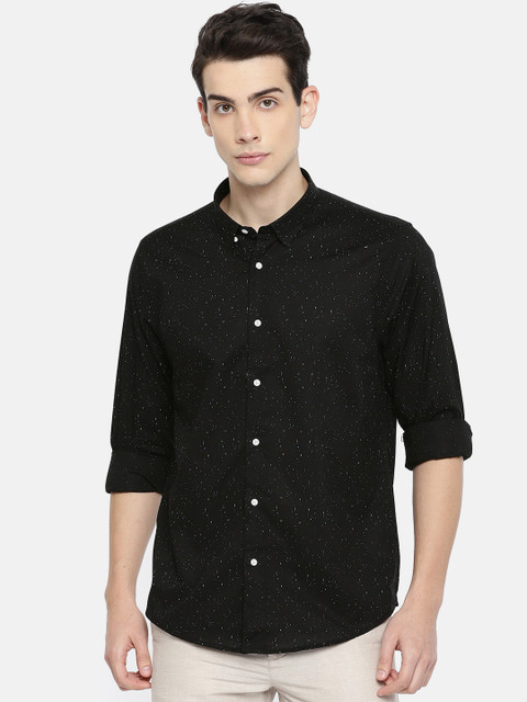 

Blackberrys Men Black Trim Regular Fit Printed Casual Shirt