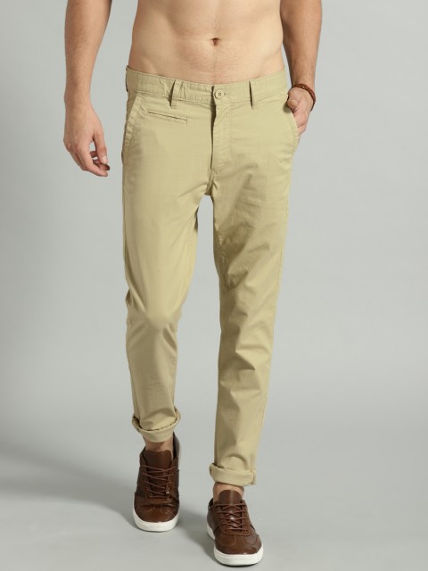 

Roadster Men Khaki Regular Fit Solid Chinos