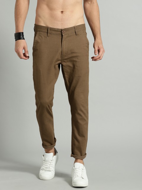 

Roadster Men Khaki Regular Fit Solid Chinos
