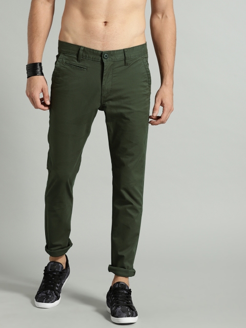 

Roadster Men Olive Green Regular Fit Solid Chinos