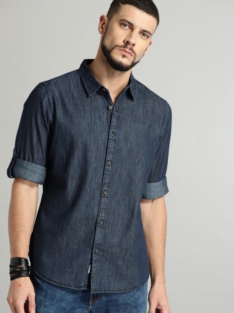 

Roadster Men Blue Regular Fit Printed Chambray Casual Shirt