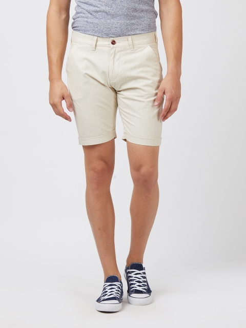 

Easies Men Off-White Solid Regular Fit Regular Shorts