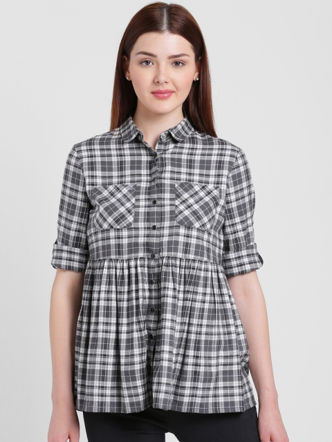 

Texco Women Grey & White Regular Fit Checked Casual Shirt