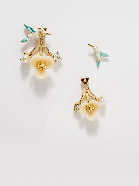 

Foxy Sperks Cream-Coloured Floral Studs
