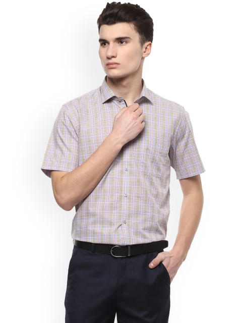 

Peter England Men Beige & Pink Regular Fit Checked Formal Shirt