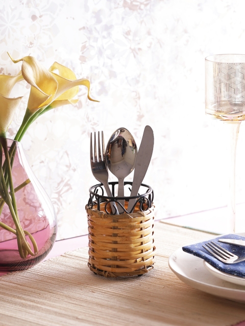 

VarEesha Bamboo Cane Round Cutlery Holder, Beige