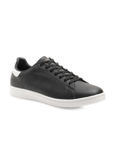 

LOCOMOTIVE Men Black Sneakers