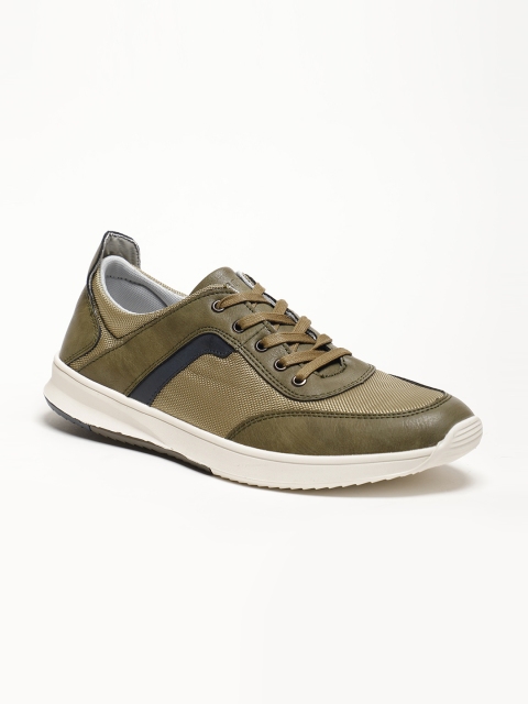 

LOCOMOTIVE Men Olive Green Sneakers