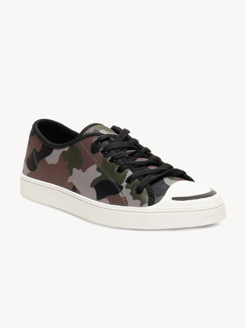 

LOCOMOTIVE Men Black & Taupe Sneakers