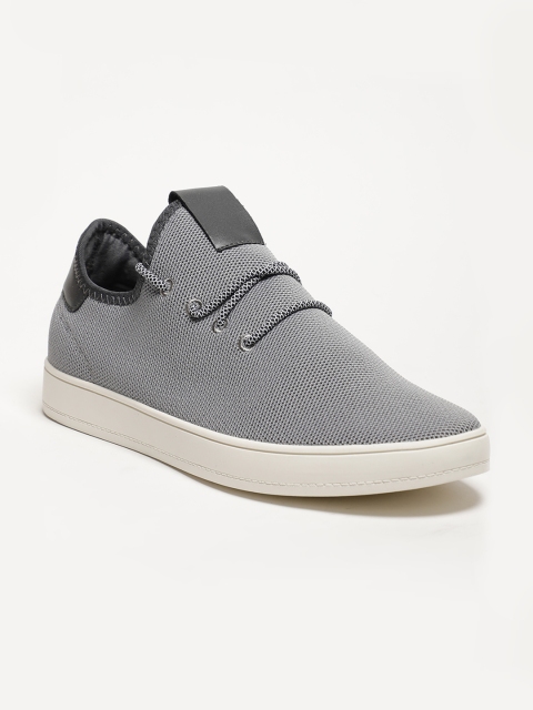 

LOCOMOTIVE Men Grey Sneakers