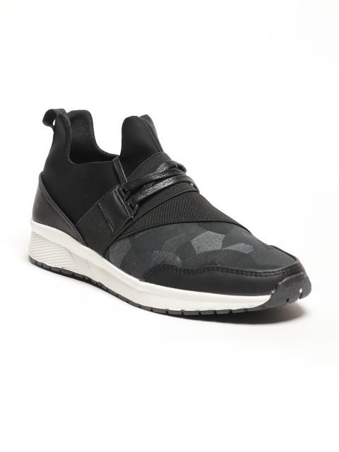 

LOCOMOTIVE Men Black Solid Mid-Top Sneakers