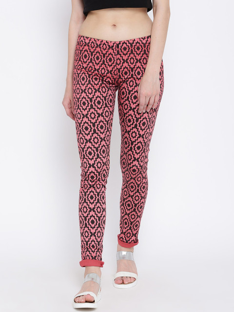 

Fashion Cult Women Coral Pink & Black Printed Slim Fit Treggings