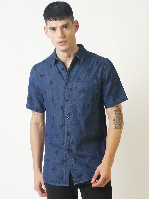 

Blue Saint Men Blue Slim Fit Printed Casual Shirt