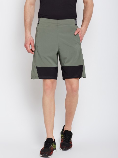 

Puma Men Grey Solid Regular Fit Sports Shorts