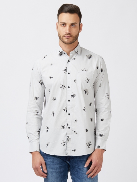 

Easies Men Off-White Comfort Slim Fit Printed Casual Shirt