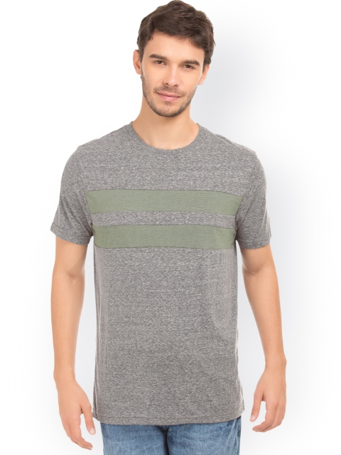 

Aeropostale Men Grey Colourblocked Round Neck T-shirt