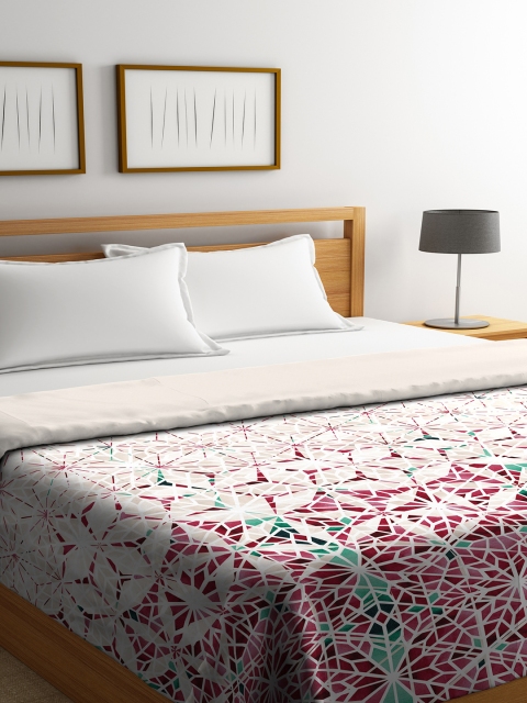 

SPACES Pink Geometric Mild Winter 150 GSM Double Bed Comforter