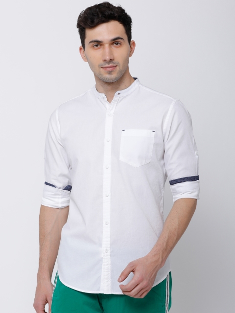 

LOCOMOTIVE Men White Slim Fit Solid Casual Shirt