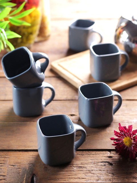 

VarEesha Grey 6-Pieces Square Cups