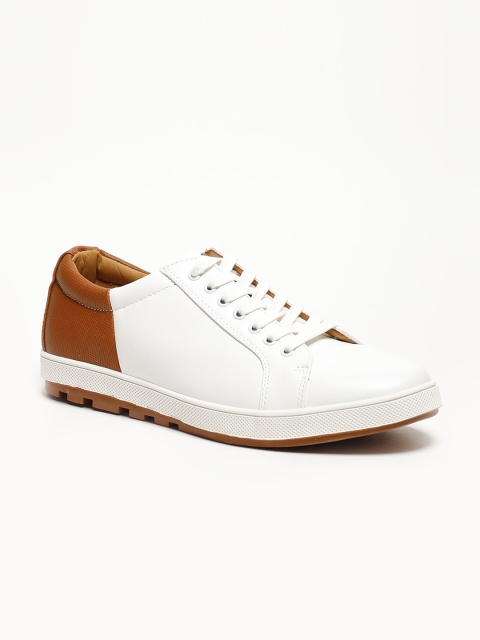 

LOCOMOTIVE Men White Sneakers