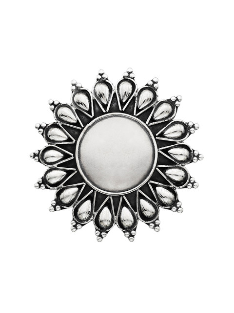 

ahilya Women Sterling Silver Floral-Shaped Ring