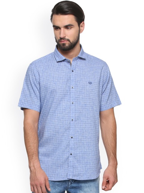 

Van Heusen Sport Men Blue Slim Fit Checked Casual Shirt