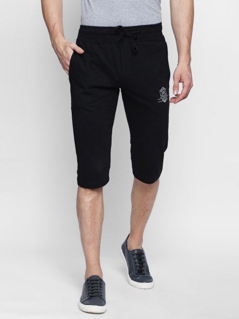 

AVOQ Men Black Solid Regular Fit Regular Shorts