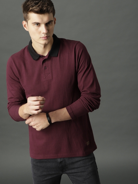 

Roadster Men Maroon Solid Polo Collar T-shirt