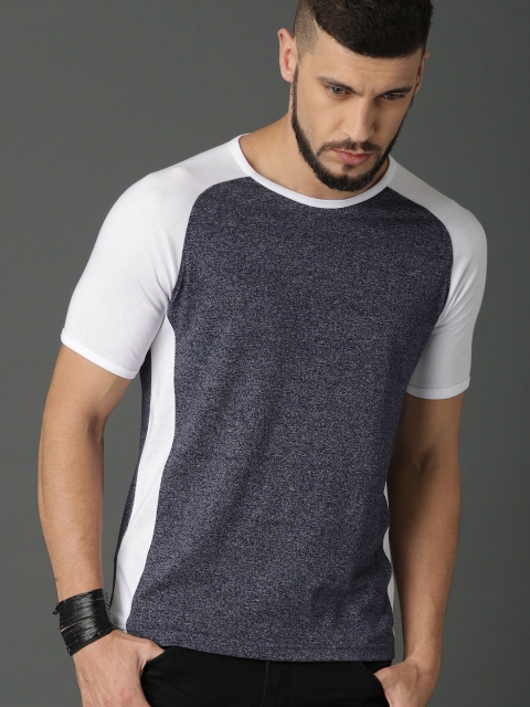 

Roadster Men Navy Blue White Solid Round Neck Pure Cotton T-shirt