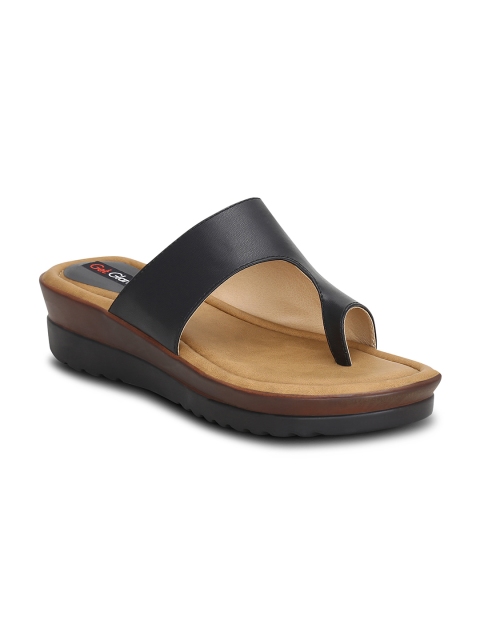 

Get Glamr Women Black Solid Sandals