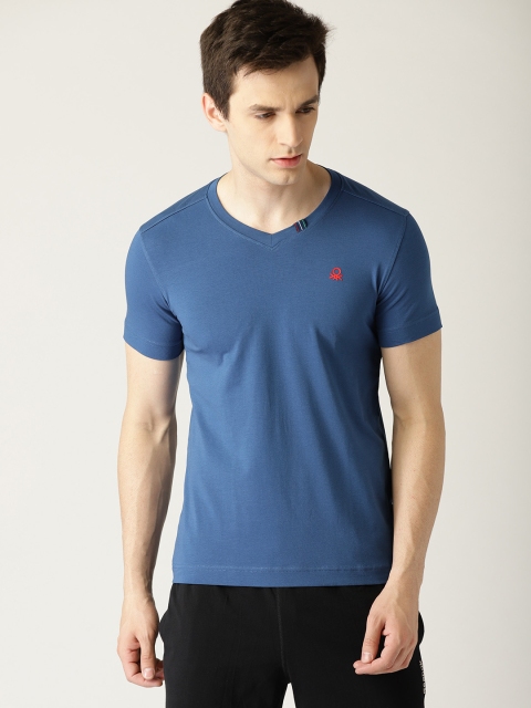 

Undercolors of Benetton Men Blue Solid Lounge T-shirt 17P3680T555DI-203