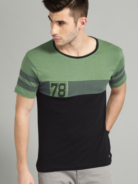 

Roadster Men Black & Green Colourblocked Round Neck T-shirt