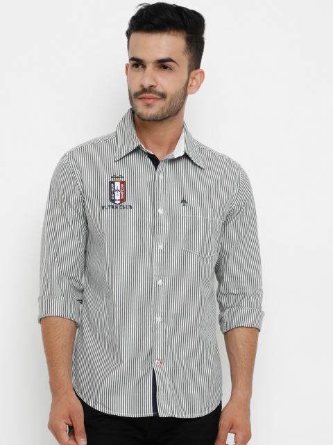 

Flyrs Club Men Green & White Slim Fit Striped Casual Shirt