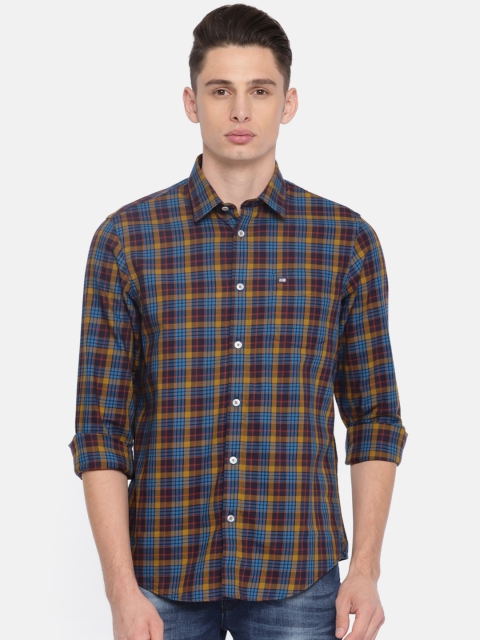 

Arrow Sport Men Navy & Mustard Yellow Slim Fit Checked Casual Shirt, Navy blue