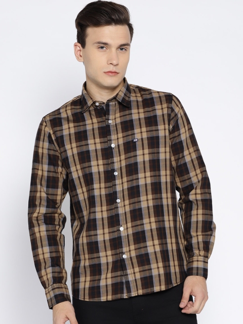 

Arrow Sport Men Coffee Brown & Beige Slim Fit Checked Casual Shirt