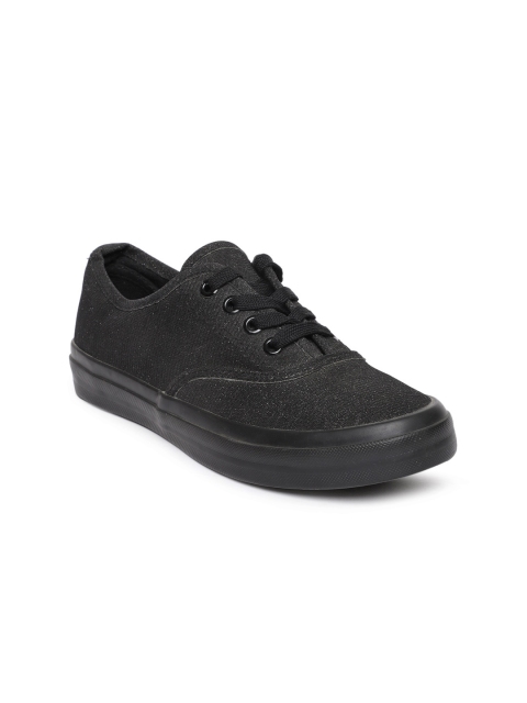 

People Women Black Sneakers