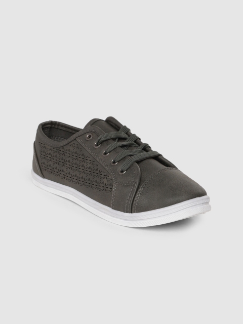 

People Women Grey Textured Sneakers