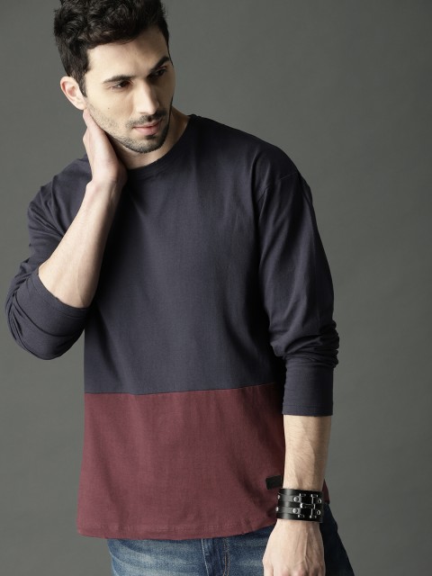 

Roadster Men Navy Blue Colourblocked Round Neck T-shirt