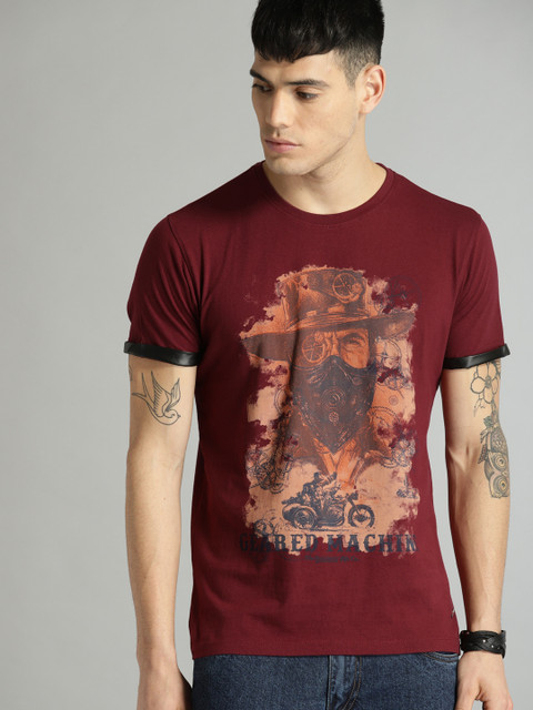 

Roadster Men Maroon Printed Round Neck T-shirt